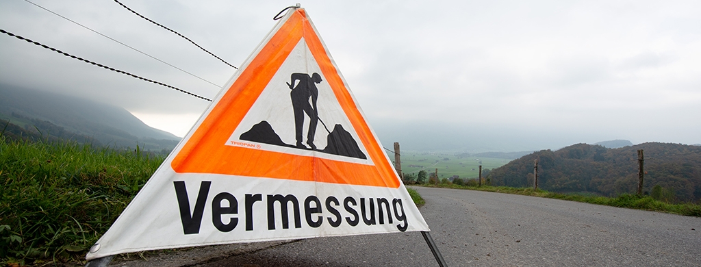 Symbolbild Vermessung Tiefbauamt misst Verkehr im Grenzgebiet